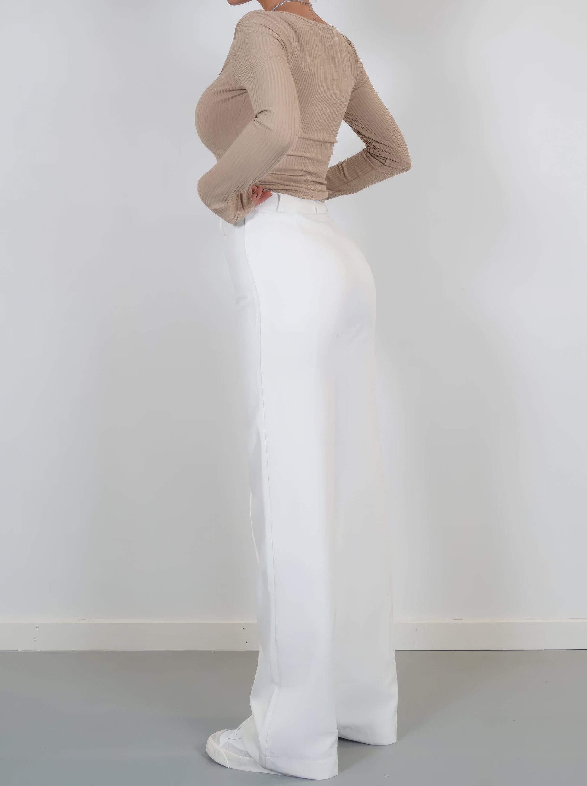 Women's wide-leg palazzo trousers in black