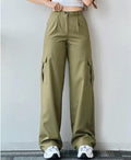 Women's high-waist cargo jeans with pockets in army green