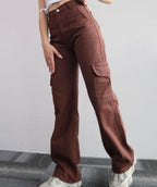 Women's high-waist cargo jeans with pockets in army green
