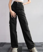 Women's high-waist cargo jeans with pockets in black
