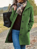 Women's green soft-lined feminine coat for autumn city wear