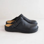 Brown men's faux leather moccasin slippers with a non-slip sole