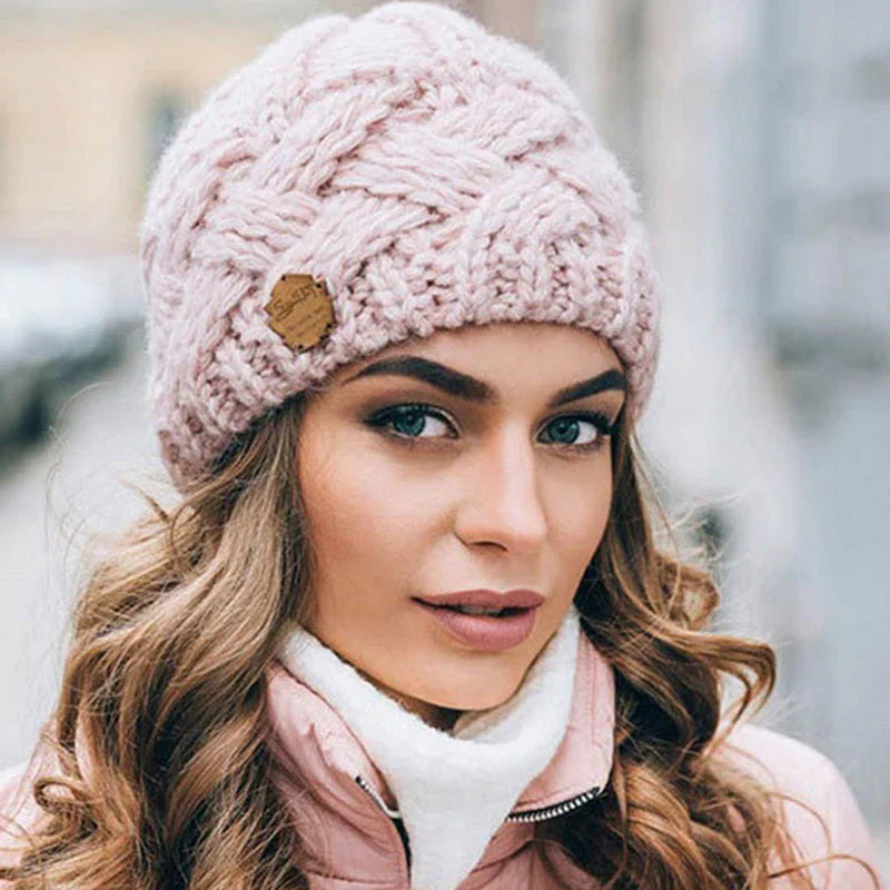 Unisex black chunky thermal knitted beanie with a snug, warm fit