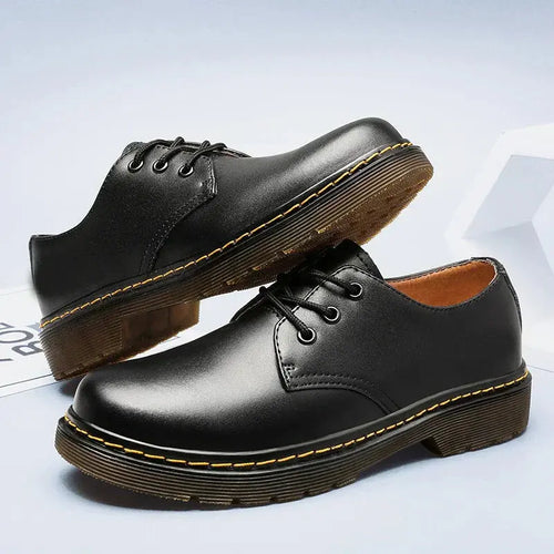Men's lace-up oxford shoes