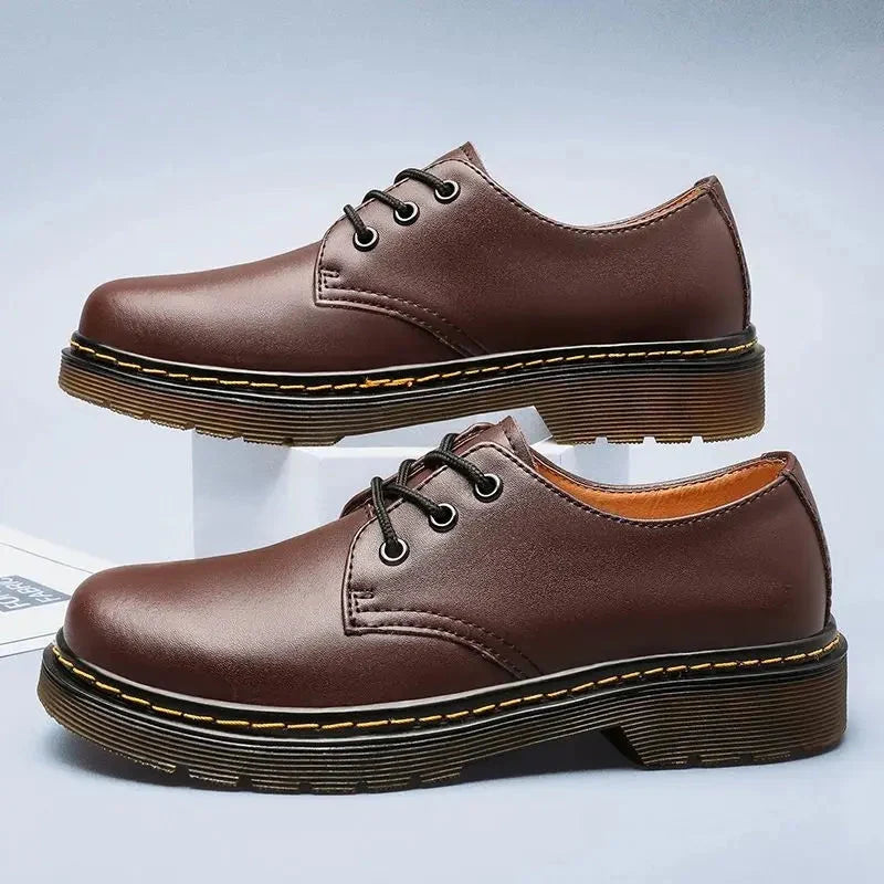 Men's lace-up oxford shoes