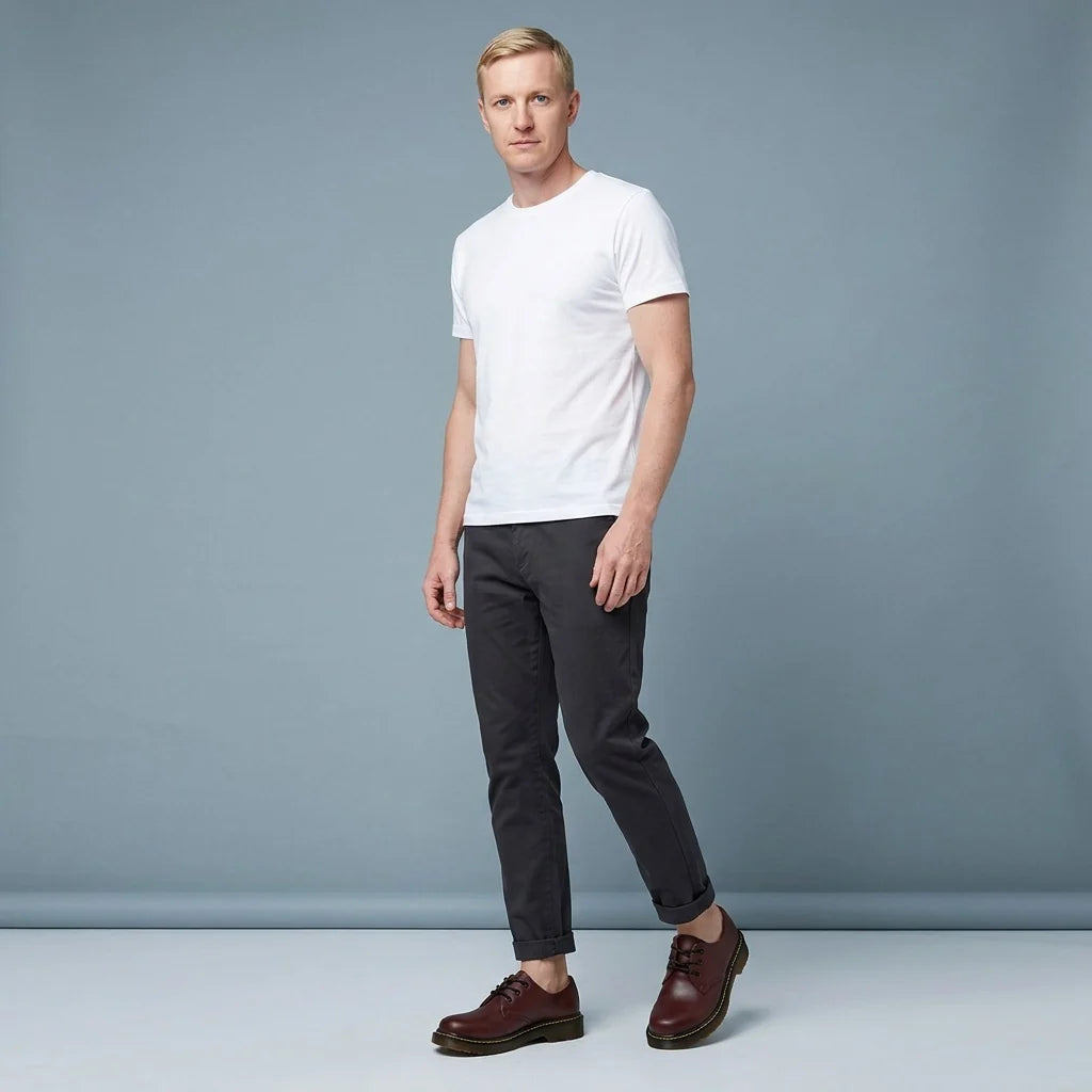 Men's burgundy lace-up oxford shoes