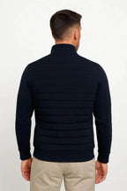 Men's quilted hybrid jacket with knitted sleeves