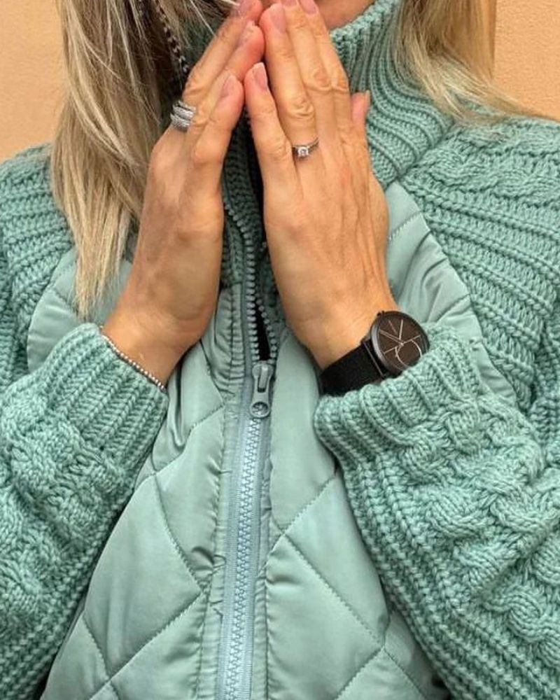 Women's Mint Green Quilted Autumn Jacket with Cable Knit Sleeves