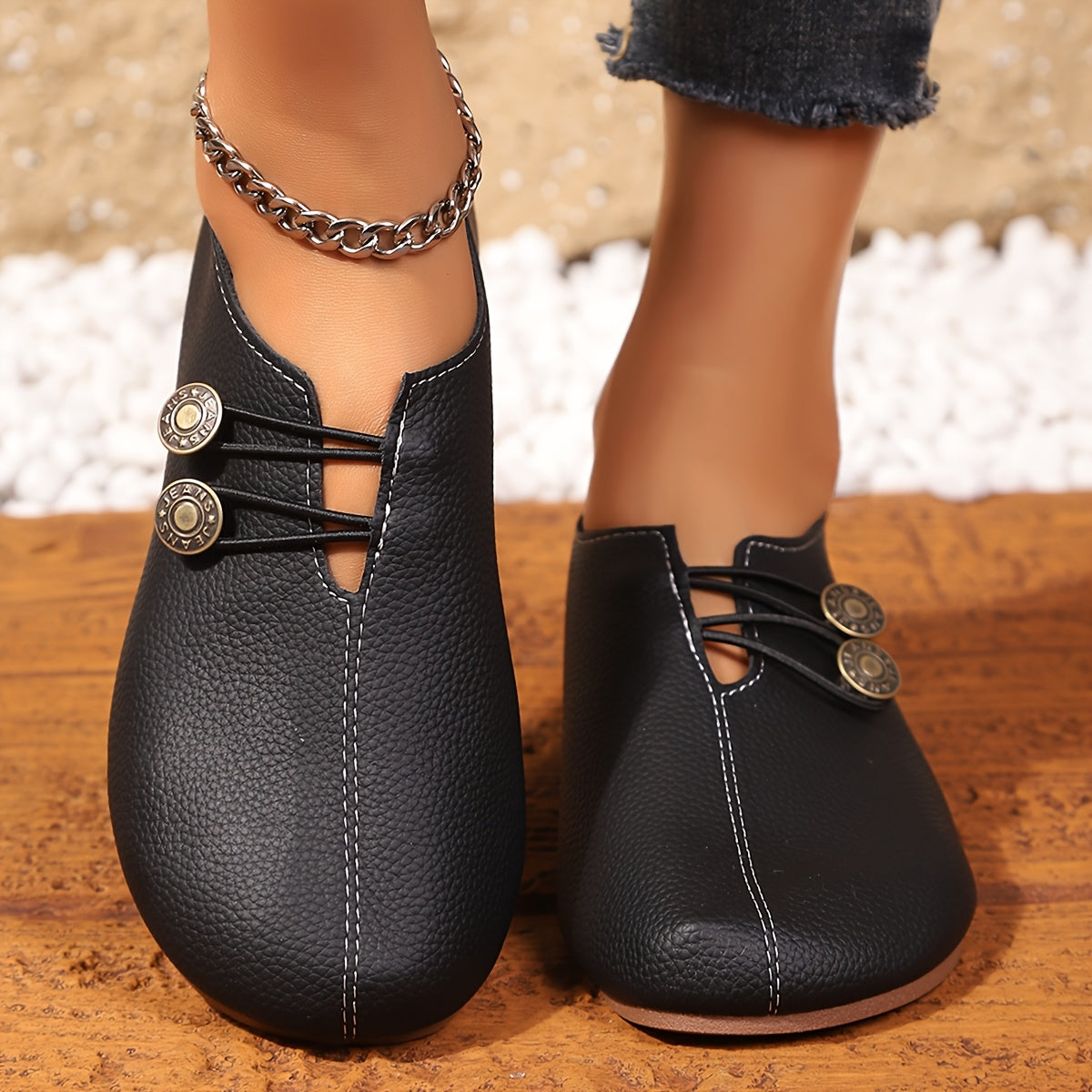 Women's soft slip-on loafers with round toe