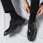 Black patent leather men's Derby shoes with lace-up front