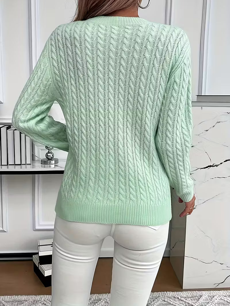 Women's Cable Knit Crew Neck Jumper for Everyday Autumn Wear