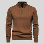 Men's black soft knitted jumper for everyday autumn wear