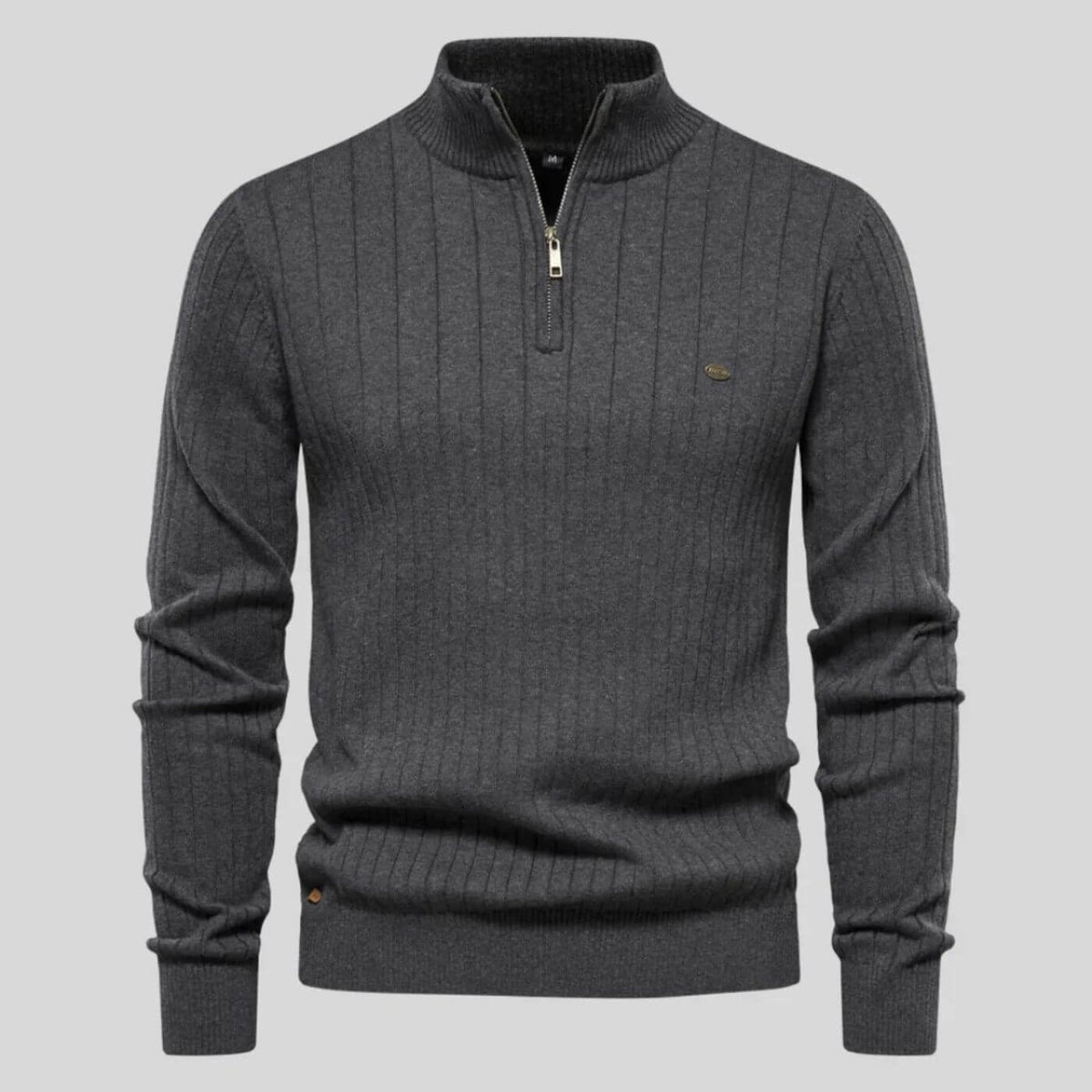 Men's black soft knitted jumper for everyday autumn wear
