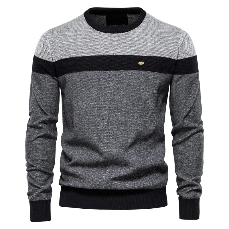 Men's blue classic crew neck knitted jumper for autumn