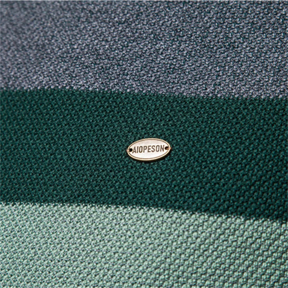 Men's blue classic crew neck knitted jumper for autumn