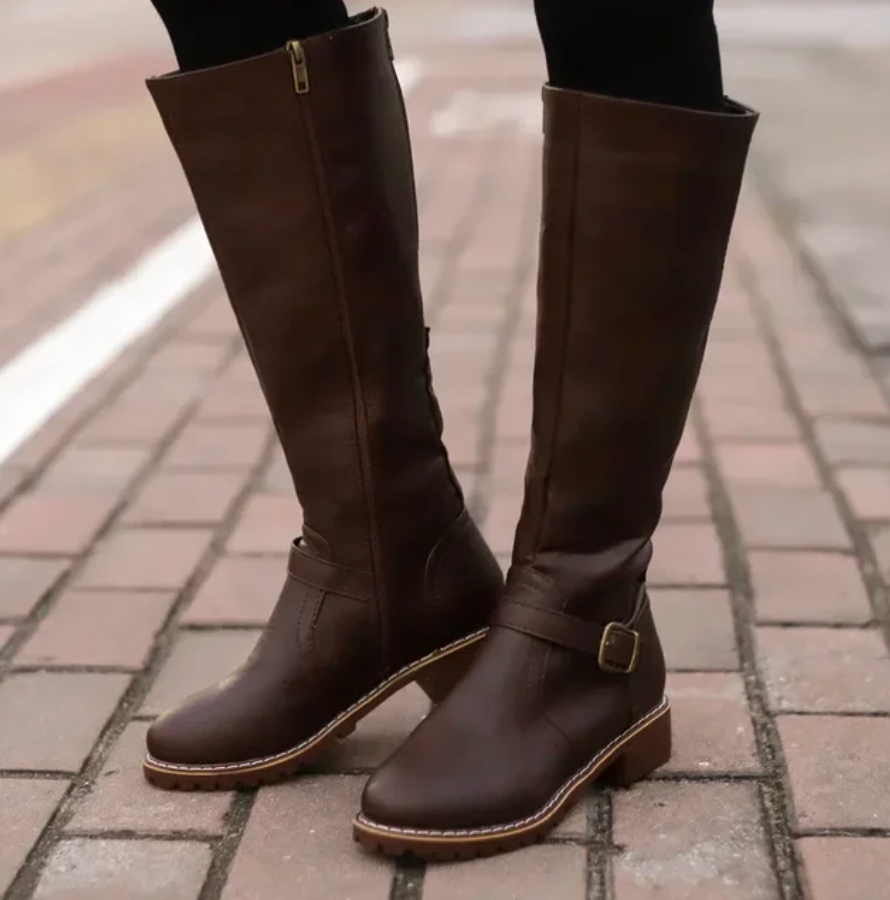 Women's brown chunky sole ankle boots in faux leather for autumn