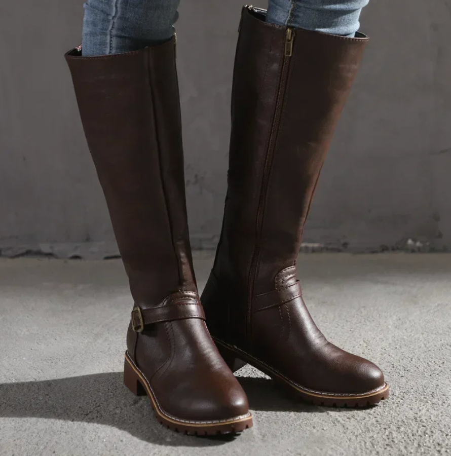 Women's brown chunky sole ankle boots in faux leather for autumn