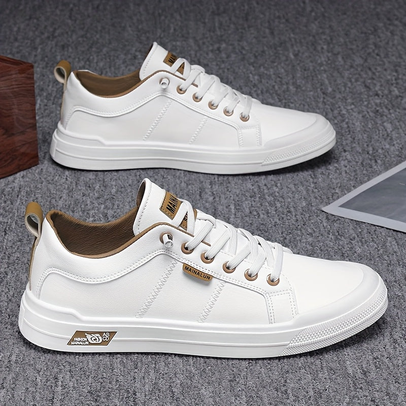 Men's outdoor walking trainers with chunky tread sole