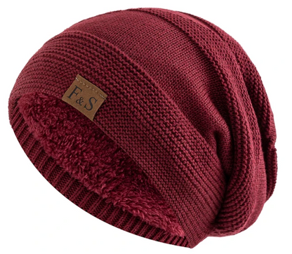 Unisex khaki fleece-lined beanie with a snug knitted fit
